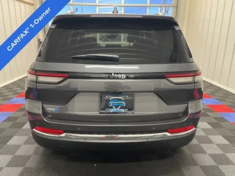 More photos of 2023 Jeep Grand Cherokee 4xe at Candy Cars, NY