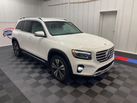 Photos of 2024 Mercedes-Benz GLB 250 for sale in Syracuse, NY at Candy Cars