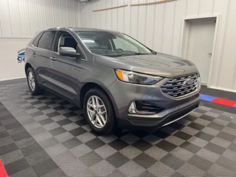 Photos of 2023 Ford Edge SEL for sale in Syracuse, NY at Candy Cars