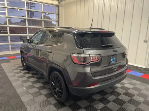 More photos of 2022 Jeep Compass Altitude at Candy Cars, NY