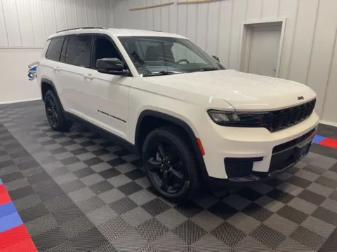 Photos of 2023 Jeep Grand Cherokee L Altitude for sale in Syracuse, NY at Candy Cars
