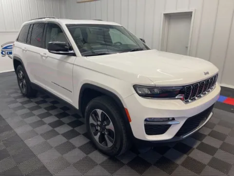 Photos of 2024 Jeep Grand Cherokee 4xe for sale in Syracuse, NY at Candy Cars