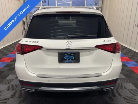 More photos of 2022 Mercedes-Benz GLE 350 at Candy Cars, NY