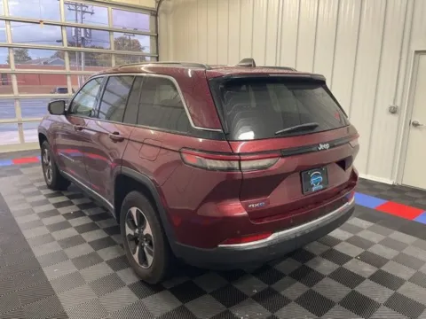 More photos of 2023 Jeep Grand Cherokee 4xe at Candy Cars, NY