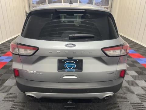 More photos of 2022 Ford Escape Hybrid Titanium at Candy Cars, NY