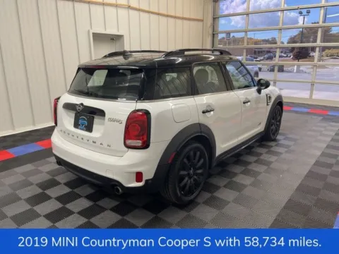 Another view of 2019 MINI Cooper S Countryman Classic for sale in Syracuse, NY at Candy Cars