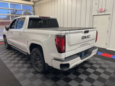 More photos of 2022 GMC Sierra 1500 Denali Ultimate at Candy Cars, NY