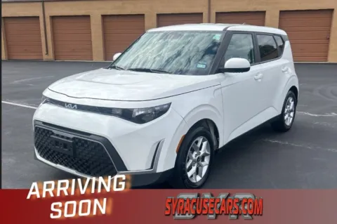 White 2024 Kia Soul LX for sale in Syracuse, NY