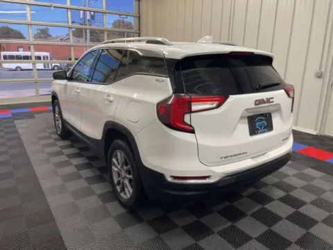 More photos of 2024 GMC Terrain SLT at Candy Cars, NY