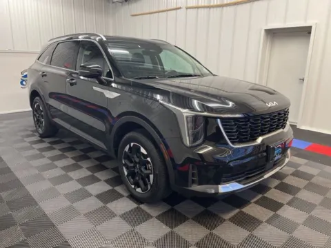 Photos of 2024 Kia Sorento S for sale in Syracuse, NY at Candy Cars