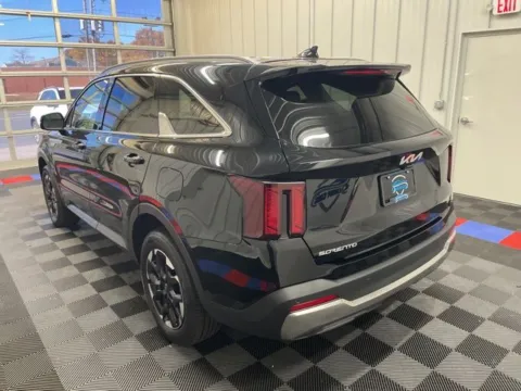 More photos of 2024 Kia Sorento S at Candy Cars, NY