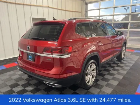 Another view of 2022 Volkswagen Atlas 3.6L V6 SE w/Technology for sale in Syracuse, NY at Candy Cars