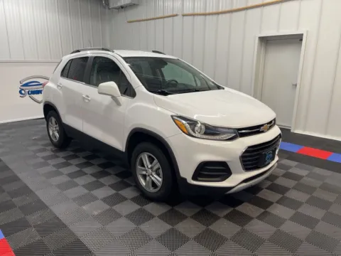 Photos of 2019 Chevrolet Trax LT for sale in Syracuse, NY at Candy Cars