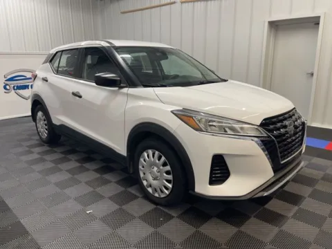 Photos of 2021 Nissan Kicks S for sale in Syracuse, NY at Candy Cars