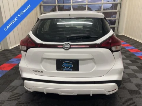 More photos of 2021 Nissan Kicks S at Candy Cars, NY