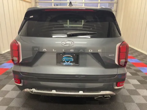 More photos of 2022 Hyundai Palisade Calligraphy at Candy Cars, NY