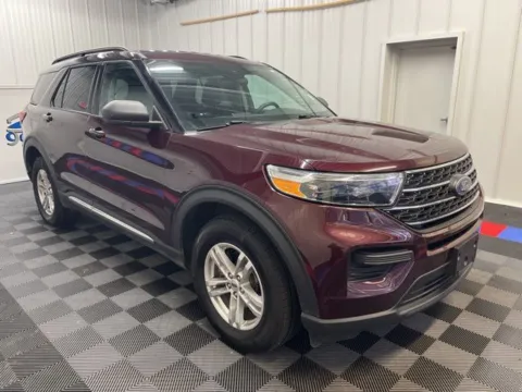 Photos of 2022 Ford Explorer XLT for sale in Syracuse, NY at Candy Cars