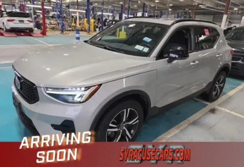 Gray 2024 Volvo XC40 B5 Core for sale in Syracuse, NY