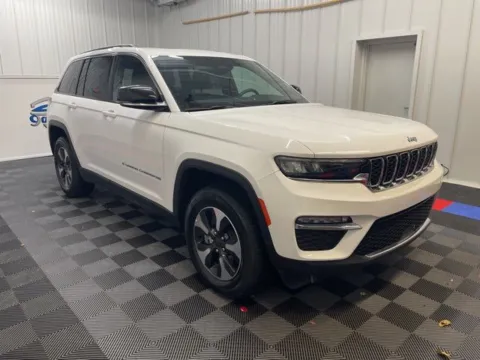 Photos of 2024 Jeep Grand Cherokee 4xe for sale in Syracuse, NY at Candy Cars