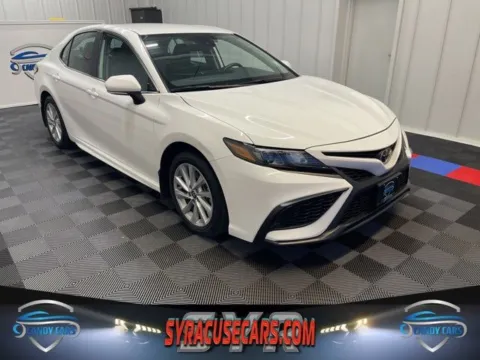 White 2024 Toyota Camry SE for sale in Syracuse, NY