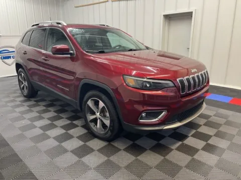 Photos of 2019 Jeep Cherokee Limited for sale in Syracuse, NY at Candy Cars