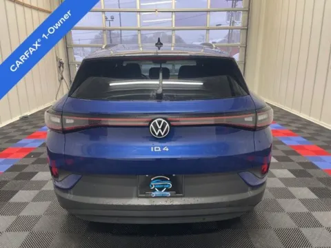 More photos of 2021 Volkswagen ID.4 Pro S at Candy Cars, NY