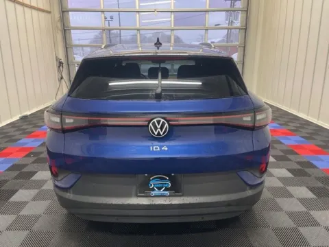 More photos of 2021 Volkswagen ID.4 Pro S at Candy Cars, NY