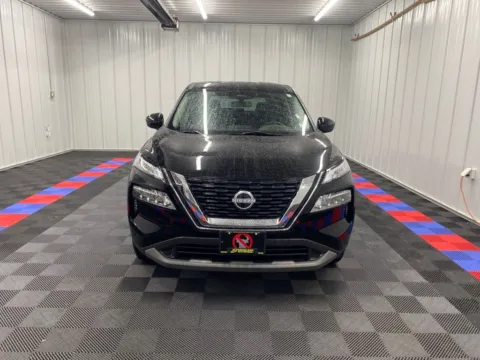 Photos of 2023 Nissan Rogue SV for sale in Bridgeport, NY at Bridgeland Auto Brokers