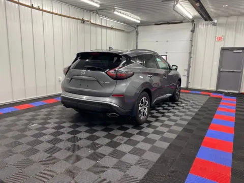 More photos of 2024 Nissan Murano SV at Bridgeland Auto Brokers, NY