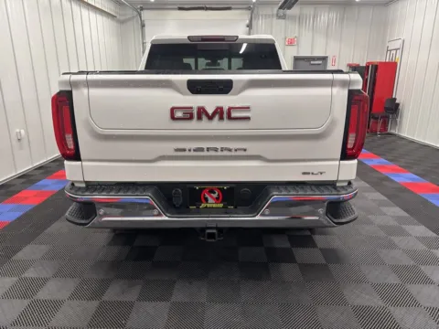 More photos of 2019 GMC Sierra 1500 SLT at Bridgeland Auto Brokers, NY