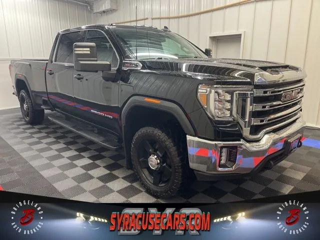 2022 GMC Sierra 2500HD SLE's photo