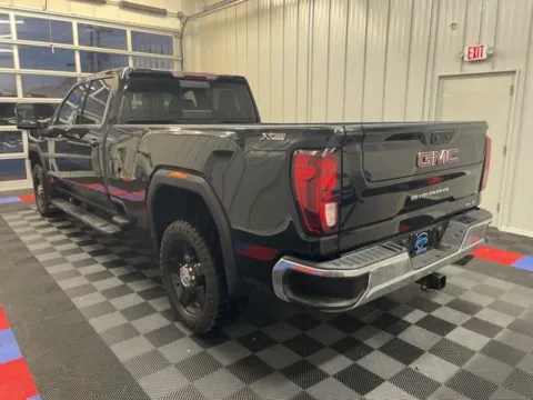 More photos of 2022 GMC Sierra 2500HD SLE at Bridgeland Auto Brokers, NY