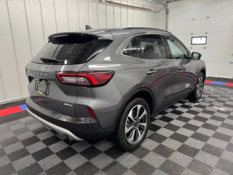 More photos of 2024 Ford Escape Platinum at Bridgeland Auto Brokers, NY