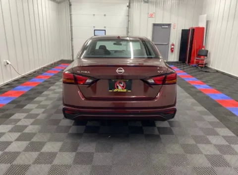 More photos of 2024 Nissan Altima 2.5 SV at Bridgeland Auto Brokers, NY