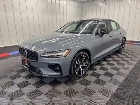 More photos of 2024 Volvo S60 B5 Core Dark Theme at Bridgeland Auto Brokers, NY