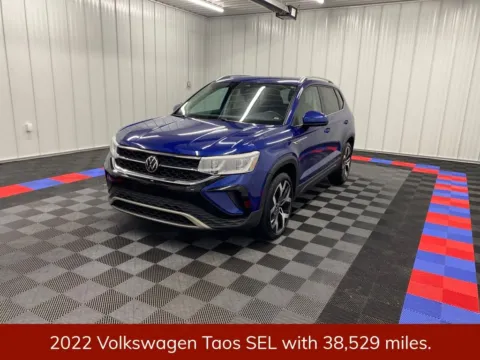 Another view of 2022 Volkswagen Taos 1.5T SEL for sale in Bridgeport, NY at Bridgeland Auto Brokers