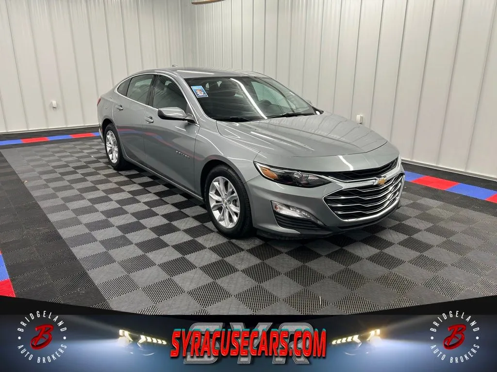 2023 Chevrolet Malibu LT for sale in Bridgeport, NY