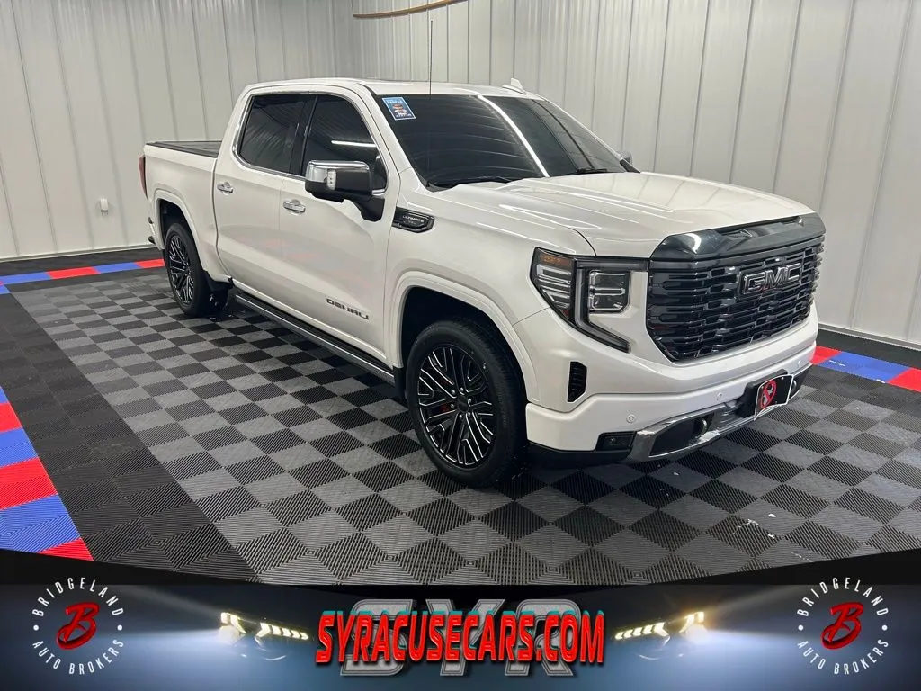 White 2022 GMC Sierra 1500 Denali Ultimate for sale in Bridgeport, NY