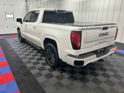 More photos of 2022 GMC Sierra 1500 Denali Ultimate at Bridgeland Auto Brokers, NY
