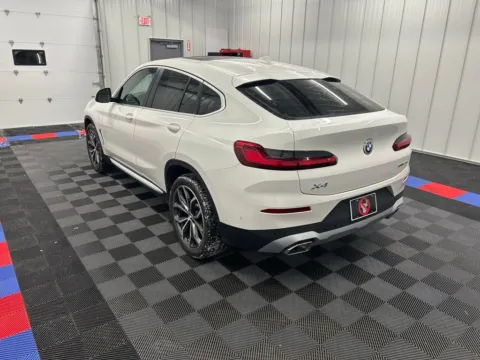 More photos of 2024 BMW X4 xDrive30i at Bridgeland Auto Brokers, NY