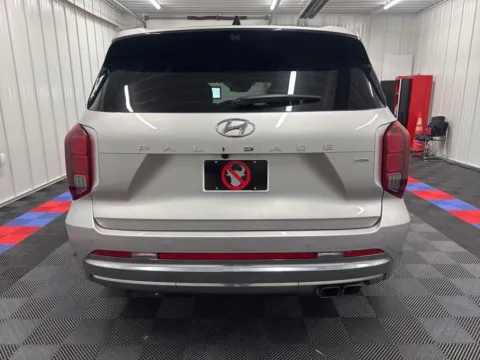 More photos of 2024 Hyundai Palisade Calligraphy at Bridgeland Auto Brokers, NY