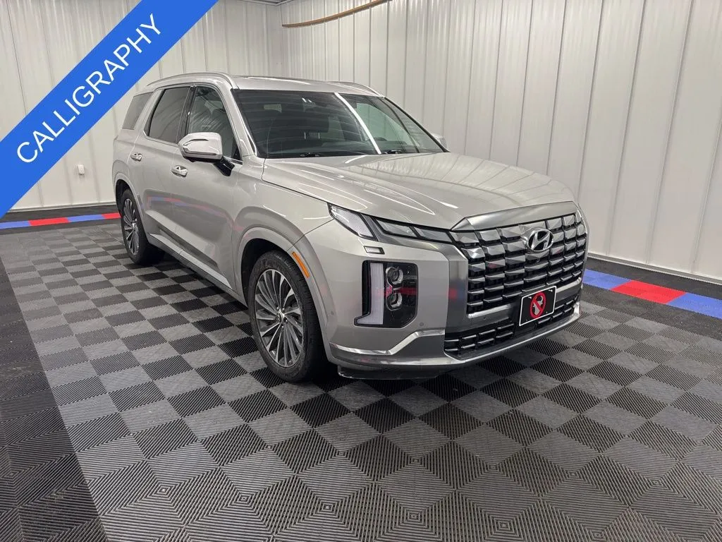 Silver 2024 Hyundai Palisade Calligraphy for sale in Bridgeport, NY