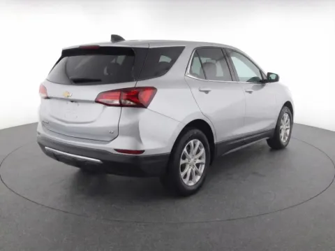 More photos of 2023 Chevrolet Equinox LT at Bridgeland Auto Brokers, NY