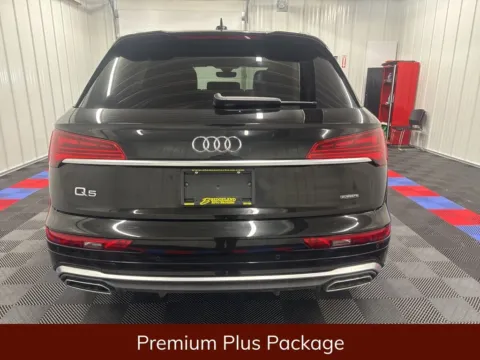 More photos of 2025 Audi Q5 45 S line Premium Plus at Bridgeland Auto Brokers, NY