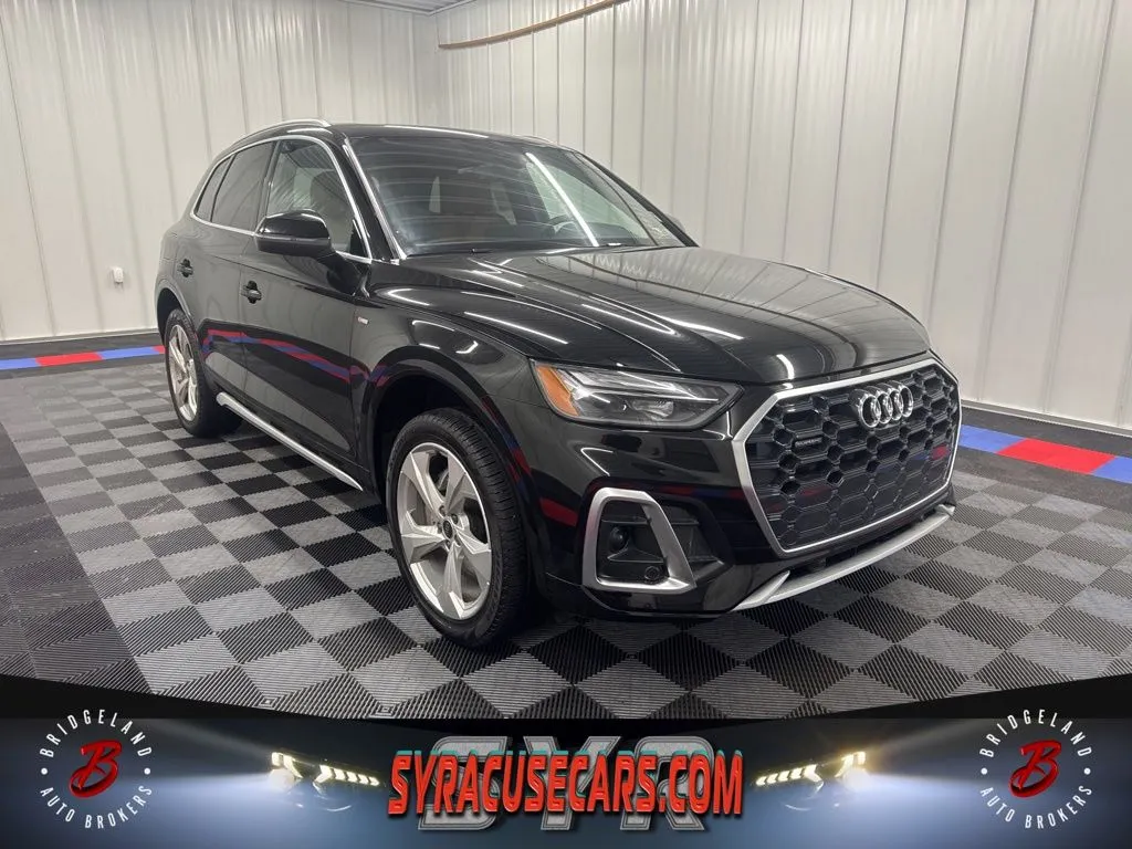 2025 Audi Q5 45 S line Premium Plus for sale in Bridgeport, NY