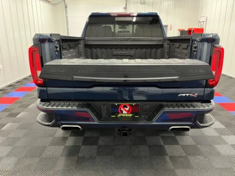 More photos of 2020 GMC Sierra 1500 AT4 at Bridgeland Auto Brokers, NY