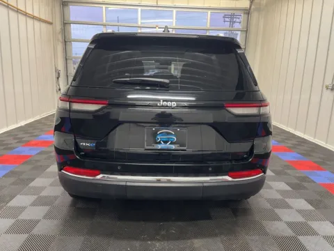 More photos of 2023 Jeep Grand Cherokee 4xe at Bridgeland Auto Brokers, NY