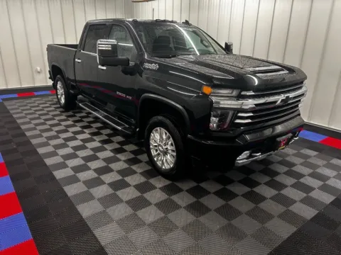 Photos of 2020 Chevrolet Silverado 2500HD High Country for sale in Bridgeport, NY at Bridgeland Auto Brokers