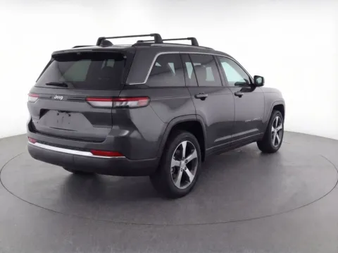 More photos of 2023 Jeep Grand Cherokee 4xe at Bridgeland Auto Brokers, NY