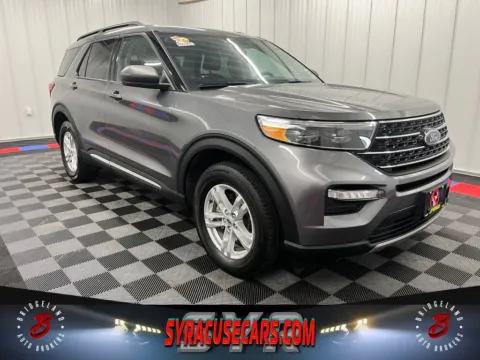 Gray 2022 Ford Explorer XLT for sale in Bridgeport, NY